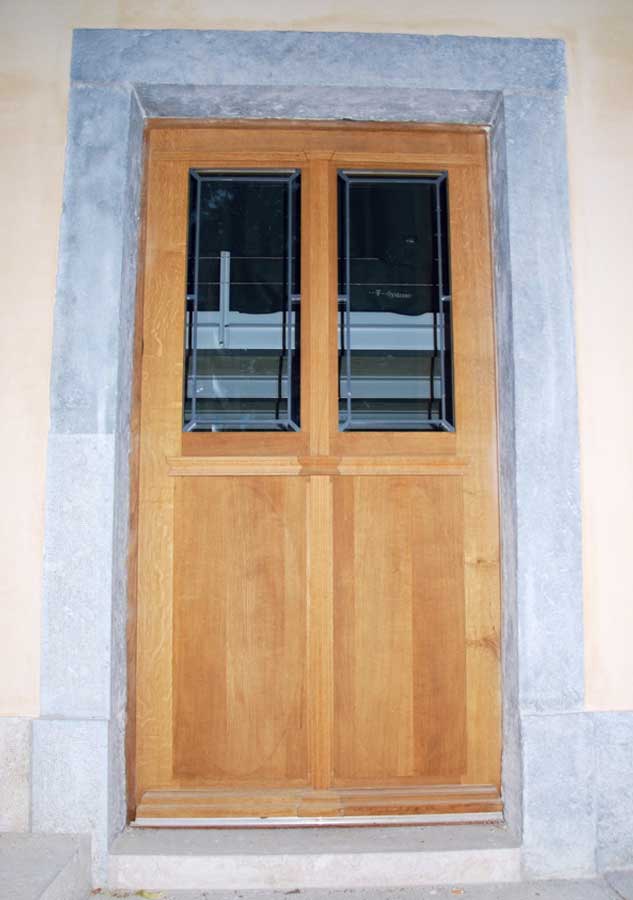 Wir machen für Sie - Reparatur und Restaurationen von Türen und Fenstern - Hummel + Rikli Wangen an der Aare