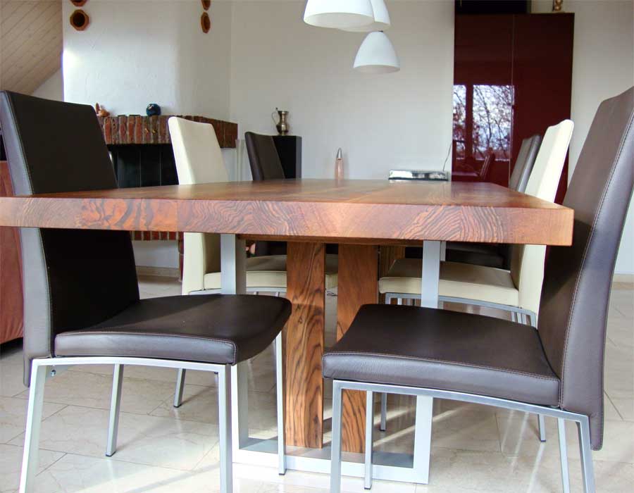 Esstisch Wohnzimmer - Tisch nach Mass vom Schreiner - Jeder Tisch ein Unikat von Hummel + Rikli Wangen an der Aare